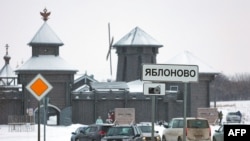 Самолетът е паднал до селото, без да нанесе щети в населеното място.