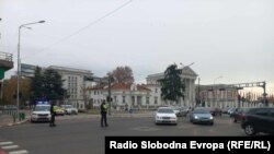 Полицијата стопира возила во рамки на генералната проба за регулирање на сообраќајот во Скопје, пред Министерскиот совет на ОБСЕ, 28.11.2023