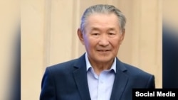 Жолочу Рысбаев.