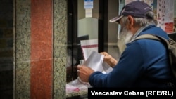 În 2024, în Republica Moldova, 530.643 de pensionari primesc pensia pentru limita de vârstă.