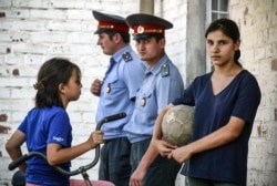 Нохчийчоь. 2003-чу шеран марсхьокху-бутт. Светин Александран сурт