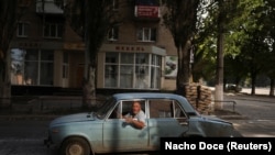 Животот меѓу два огна: додека Русите се приближуваат