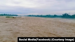 ارشیف: په لغمان کې د راوتلو سېلابونو یو انځور