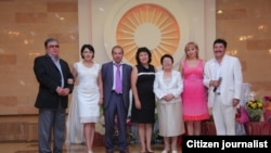 Күлбүбү Бектурганова уул-кыздары менен