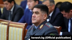 Курсан Асанов. 