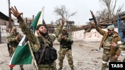 Кадыровцы в Мариуполе, архивное фото