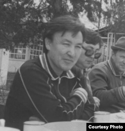 Насирдин Исанов, Кыргыз ССРинин курулуш жана өнө -жай министри. Сүрөт Исановдун үй-бүлөлүк архивинен алынды.