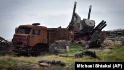 Знищений російський зенітний ракетно-гарматний комплекс «Панцир» на острові Зміїний, Україна, 18 грудня 2022 року