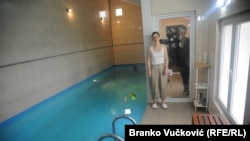 „Вистинските Руси се секогаш на страната на правдата“ и се подготвени да помогнат, вели брачната двојка Голупцов