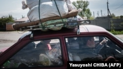 Жителі Лиманщини евакуюються перед російською окупацією 1 травня 2022 року. Місто було захоплене наприкінці травня, а звільнене восени 2022-го