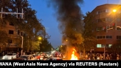Архивска фотографија - протести во Иран по смртта на Махса Амини.