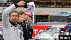 Патрик Демпси преди старта на състезанието за спортни коли в Льо Ман, Франция, 22 юни 2013 г.