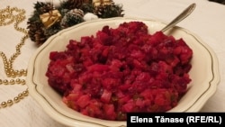 Salată ucraineană cu sfeclă, cartof și castraveți murați. Da pentru maioneză, FĂRĂ mazăre.