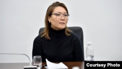 Сыйнат Султаналиева.