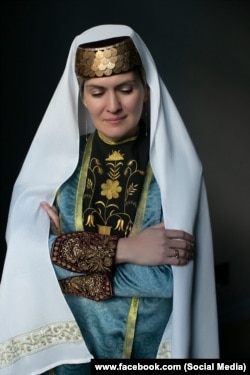 Elmira Kataki, şahsiy arhivinden süret