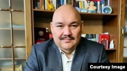 Айбек Чекошев, адвокат, журналист.