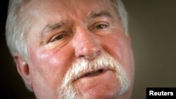 Лех Валенса