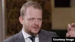 Jakub Kalensky crede că e timpul ca Occidentul să iasă din starea de