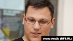 Лав Јован Ивановиќ (23), студент по историја, Белград