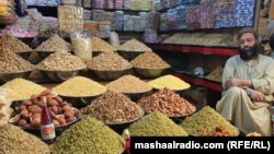 Ооганстандын Хост шаарындагы базар.  4-апрель, 2022-жыл. 