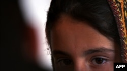 د سوات يوه ماشومه، چې کورنۍ يې په زور په سوره کې ودوله ـ انځور له ارشيفه