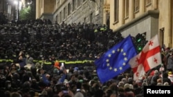 Тбилисидеги нааразылык акциялар учурунда тартылган сүрөт. Иллюстрациялык сүрөт. 