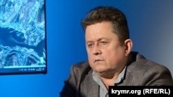 Andriy Rıjenko, Ukrayina Arbiy deñiz quvetleri yedeginiñ 1-inci derece kapitanı, "Sonata" şirketiniñ strategik eksperti