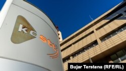 Logo Kosovskog operatera prenosnog sistema, Priština, oktobar 2022.