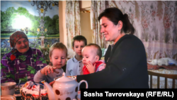 Сім'я Івана Яцкіна у Криму, архівне фото