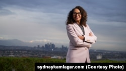 Сидни Камлагер-Дав