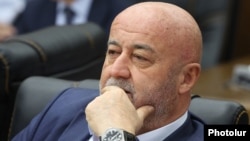 Պատգամավոր Հովիկ Աղազարյան, արխիվ