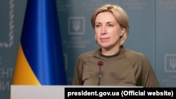 Ukrayina baş nazir muavini, Ukrayinanıñ vaqtınca işğal etilgen topraqlarnıñ reintegratsiya meseleleri naziri İrına Vereşçuk