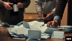 Референдум во Косовска Митровица.