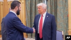 Սաուդյան Արաբիա - ԱՄՆ նախագահ Դոնալդ Թրամփի և Սիրիայի ժամանակավոր առաջնորդ Ահմադ ալ-Շարաայի հանդիպումը Էր-Ռիյադում, 14-ը մայիսի, 2025թ.