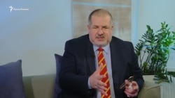 Refat Çubarov birinci sevgi, facebook ve jurnalistlerniñ «qara cedvel»i aqqında (video)