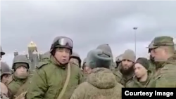 Олександр Лєшков сперечається з командиром, листопад 2022 року