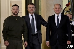 Volodimir Zelenski, Emmanuel Macron și Olaf Scholz, liderii din Ucraina, Franța, respectiv Germania.