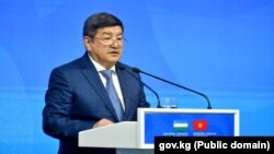 Акылбек Жапаров. 