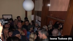 Românii încearcă să voteze la Oslo