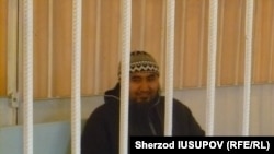 Рашод Камолов.