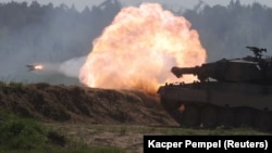 Илустрација - Германскиот тенк „Леопард 2“