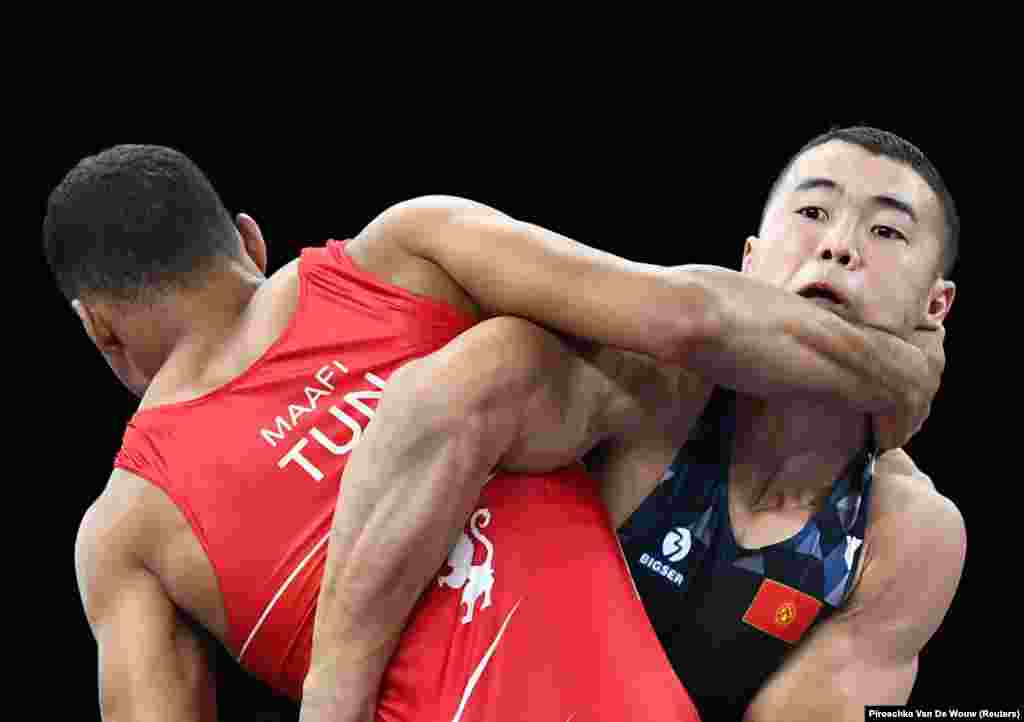 Махмудов эгемен Кыргызстандын тарыхында олимпиаданын финалына чыккан экинчи кыргыз спортчусу болуп калды. Буга чейин 2008-жылы Кытайдын Бээжин шаарында өткөн Олимп оюндарынын финалына балбан Канат Бегалиев чыгып, күмүш байге уткан.&nbsp; &nbsp;