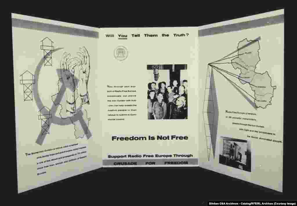 Брашура, якая заклікае рабіць ахвяраваньні для працы Радыё Свабодная Эўропа.Частка фінансаваньня РСЭ/РС паступала з ахвяраваньняў, але асноўная частка працы таемна фінансавалася ЦРУ.