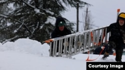 „ენერგო პროს“ თანამშრომლები ცდილობენ ელექტროენერგიის აღდგენას