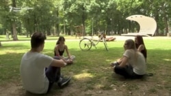 Одблизу за лидерот на македонските средношколци