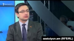 Գևորգ Գորգիսյանը «Ազատության» ստուդիայում: 