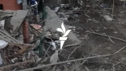 Drónfelvételen a pusztítás a kelet-ukrán Szumi régióban