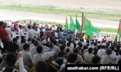 Скачки, Туркменистан (архивное фото)