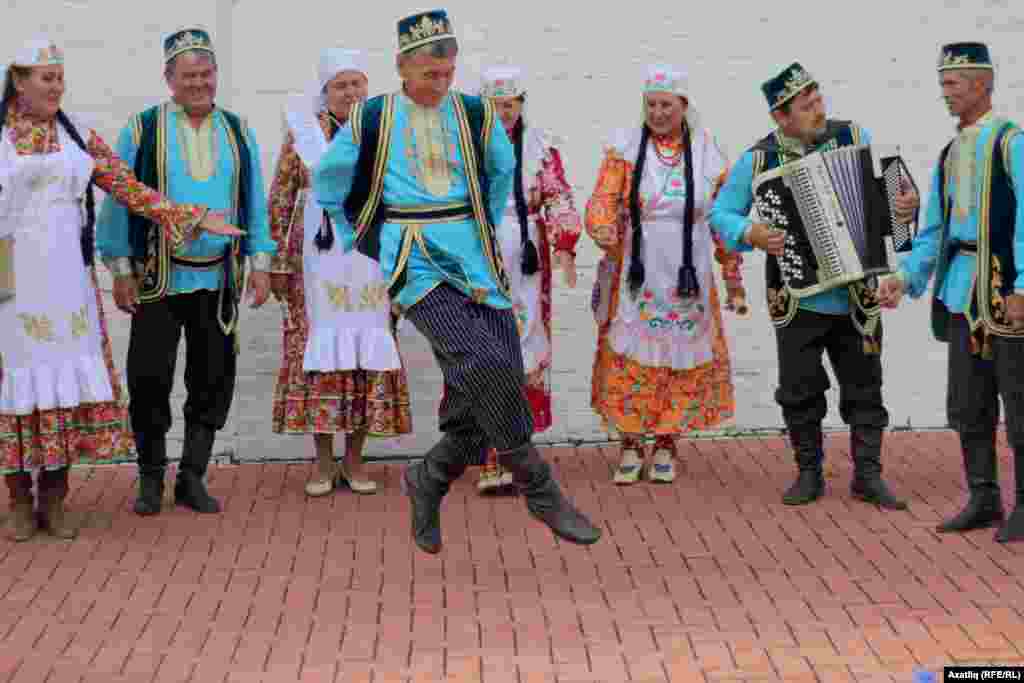 Чирмешән &nbsp;районы "Умырзая" ансамбле репетиция ясый