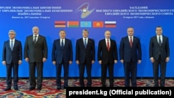 ЕАЭБ жыйынына келген президенттер. 14-апрель, 2017-жыл